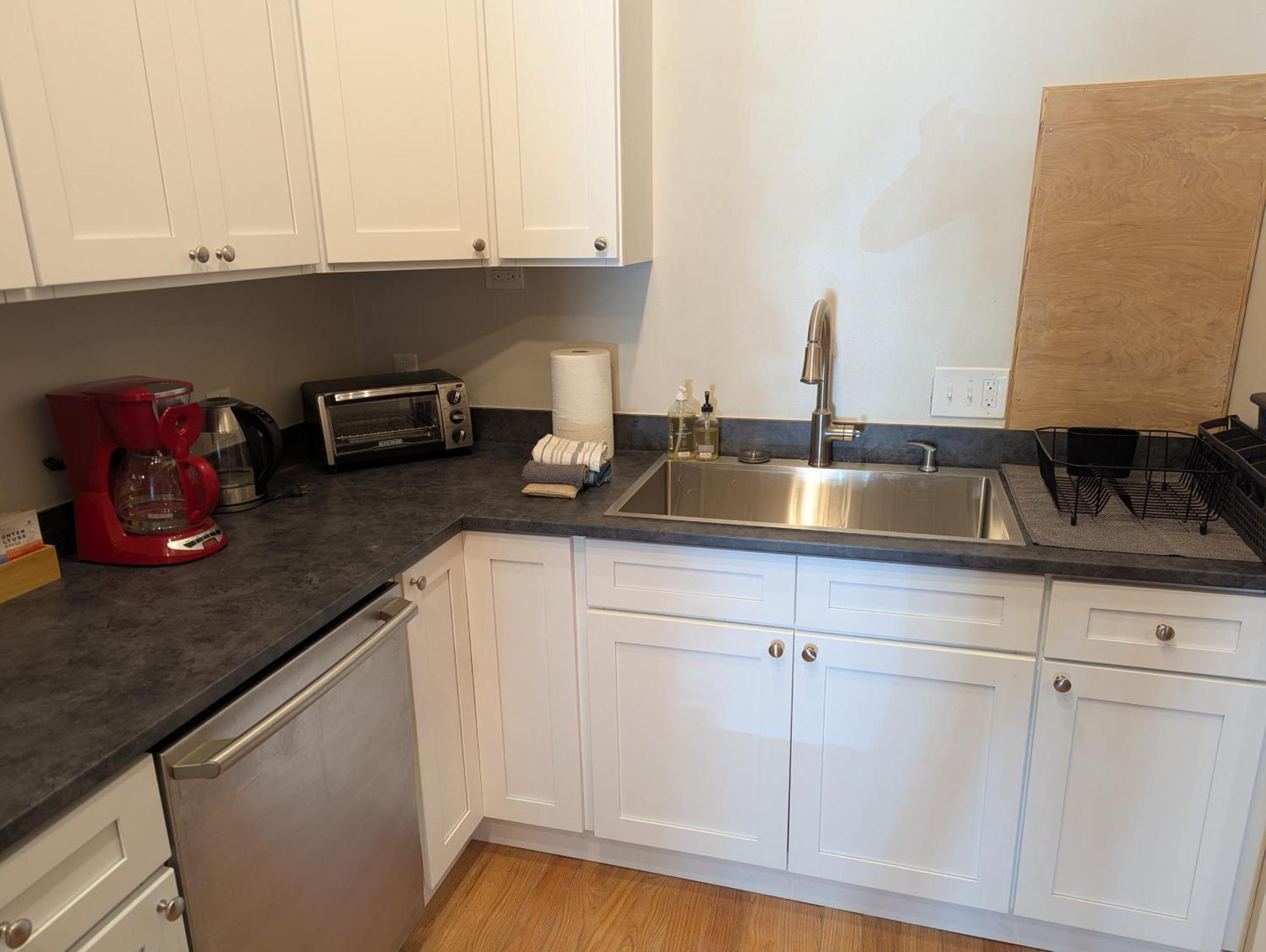 Refresh 3Br Apt New Kitchen! Downtown 더럼 외부 사진